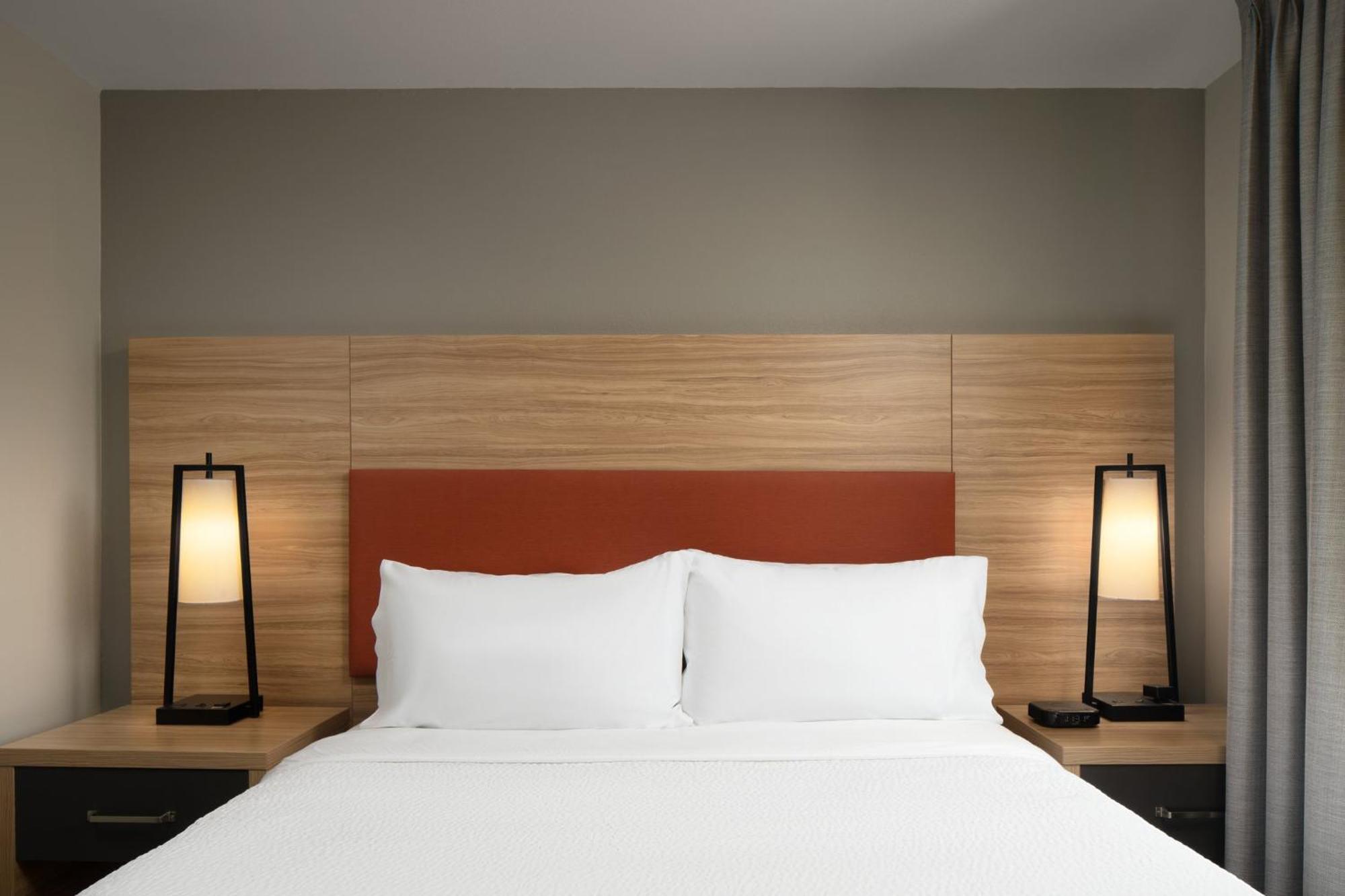 Candlewood Suites St Louis St Charles By Ihg Saint Charles Εξωτερικό φωτογραφία